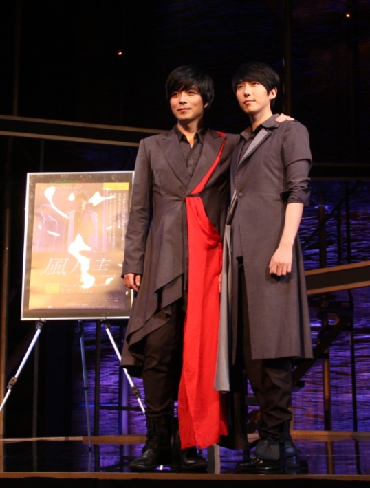 20130627_fugetsushu_interview2.JPG